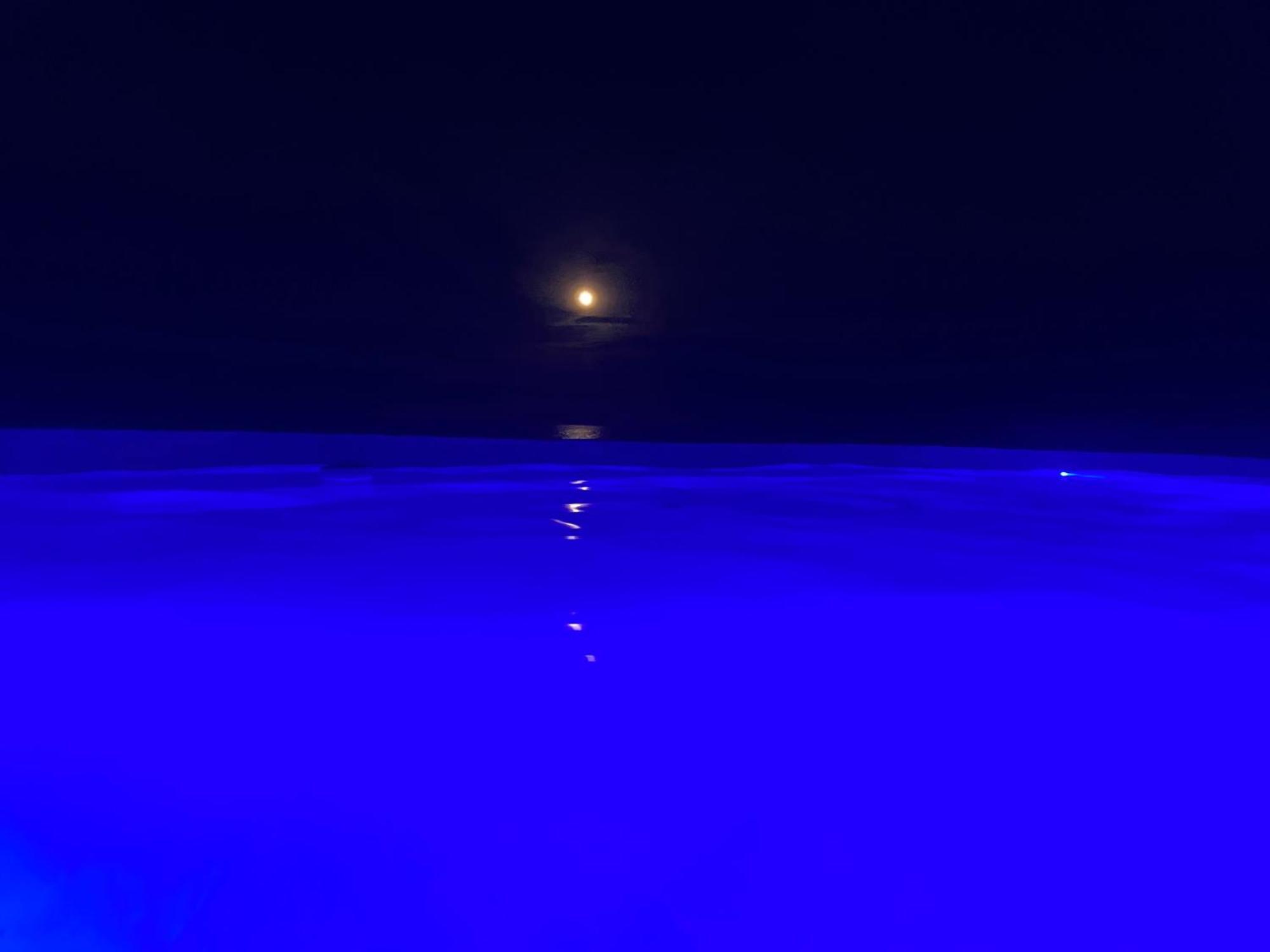Forever Beach Apartment Sheerness 外观 照片
